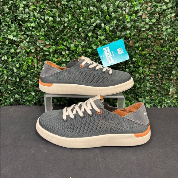 REEF NEPTUNE SNEAKERS - W7.5 - Picture 1 of 12